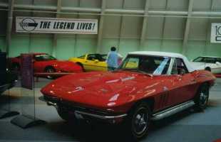 Im Corvette Museum